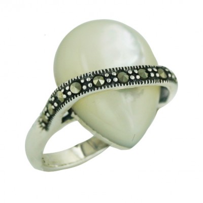 Marcasite Ring Cabcohon Tear Drop White Mother of Pearl with Marcasite Lines Bypa - 6