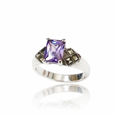 Marcasite Ring 8X6mm Rectangular Amethyst Cubic Zirconia with Square Marcasite at Side
