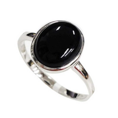 Sterling Silver Ring Onyx Oval in Plain Bezel+Band