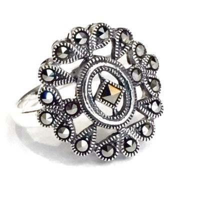 MS RING OVAL CUTOUT TEAR DROP AROUND EDGE