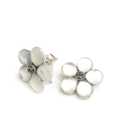 MS EARRING 5 PETALS WHITE MOP FLOWER