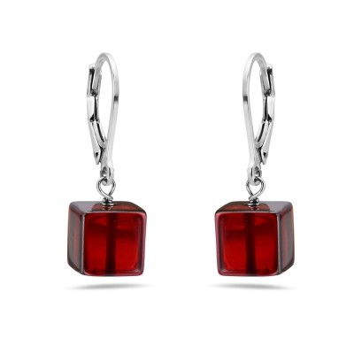 Sterling Silver EARRING 8X8MM GARNET RED CZ DICE W/ LEVERBACK