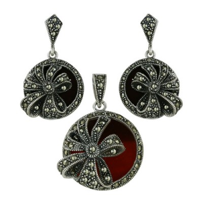 Marcasite Set Circle with Bow+Carnelien Back