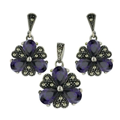 Marcasite Set Teardrop Ame Cubic Zirconia with Heart Shaped Marcasite As Flower