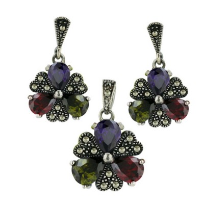 Marcasite Set Teardrop Ame Olivine Garnet Cubic Zirconia with Heart Shaped Marcasite