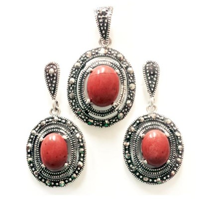Marcasite Set Oval Red Jasper with Marcasite on Open Oval Around