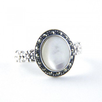 Marcasite RING OVAL MOTHER OF PEARL MARCASITE AROUND SIDE