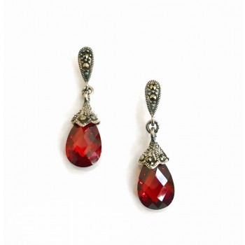 MS EARRING WAVY CAP WITH GARNET RED TEAR DROP BRIO