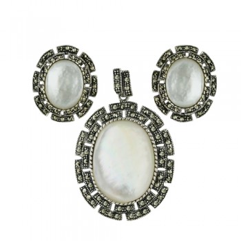 Marcasite Set 22X18 13X11mm Oval Mother of Pearl with 2 Layers Open