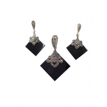 Marcasite Set 28X28mm Onyx Rhombus with Flower Motif Top