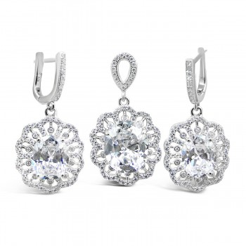 STERLING SILVER SET OVAL CLEAR CUBIC ZIRCONIA RADIATING CUBIC ZIRCONIA LINES